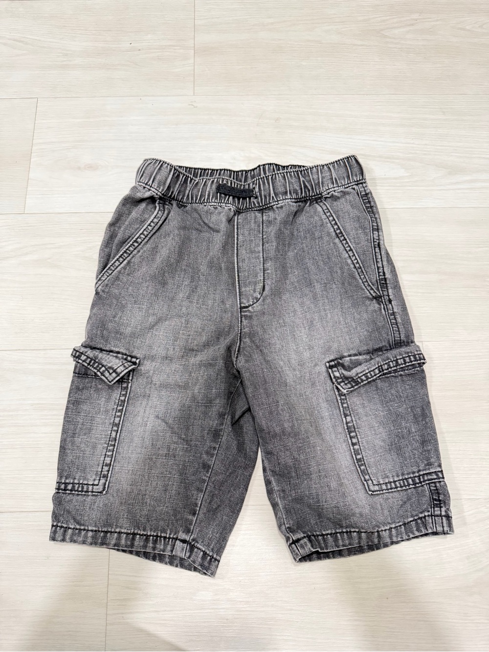 H&M cargo  jean shorts